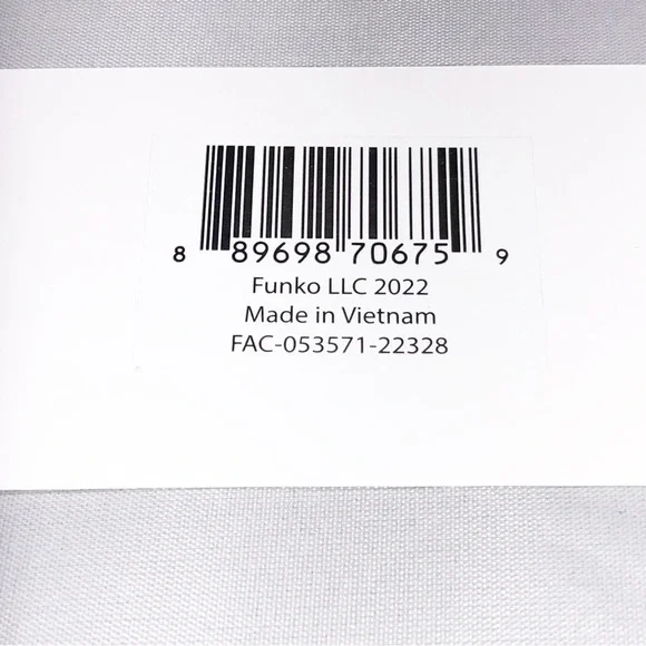 NWT Marvel Collectors Corps Pin and Sticker Set Ant-Man the Wasp Quantumainia - Picture 6 of 6